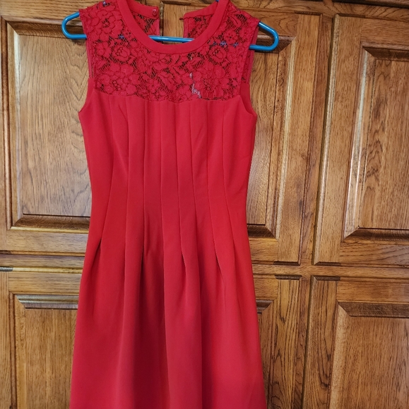 H&M Red Lace Halter Dress Size 6 - Picture 7 of 11